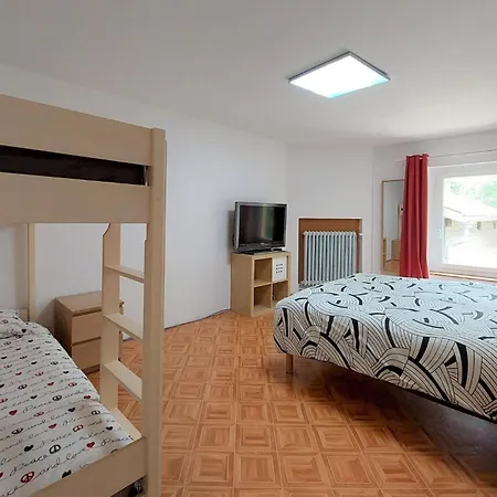 Pet Friendly In * Boult-aux-Bois